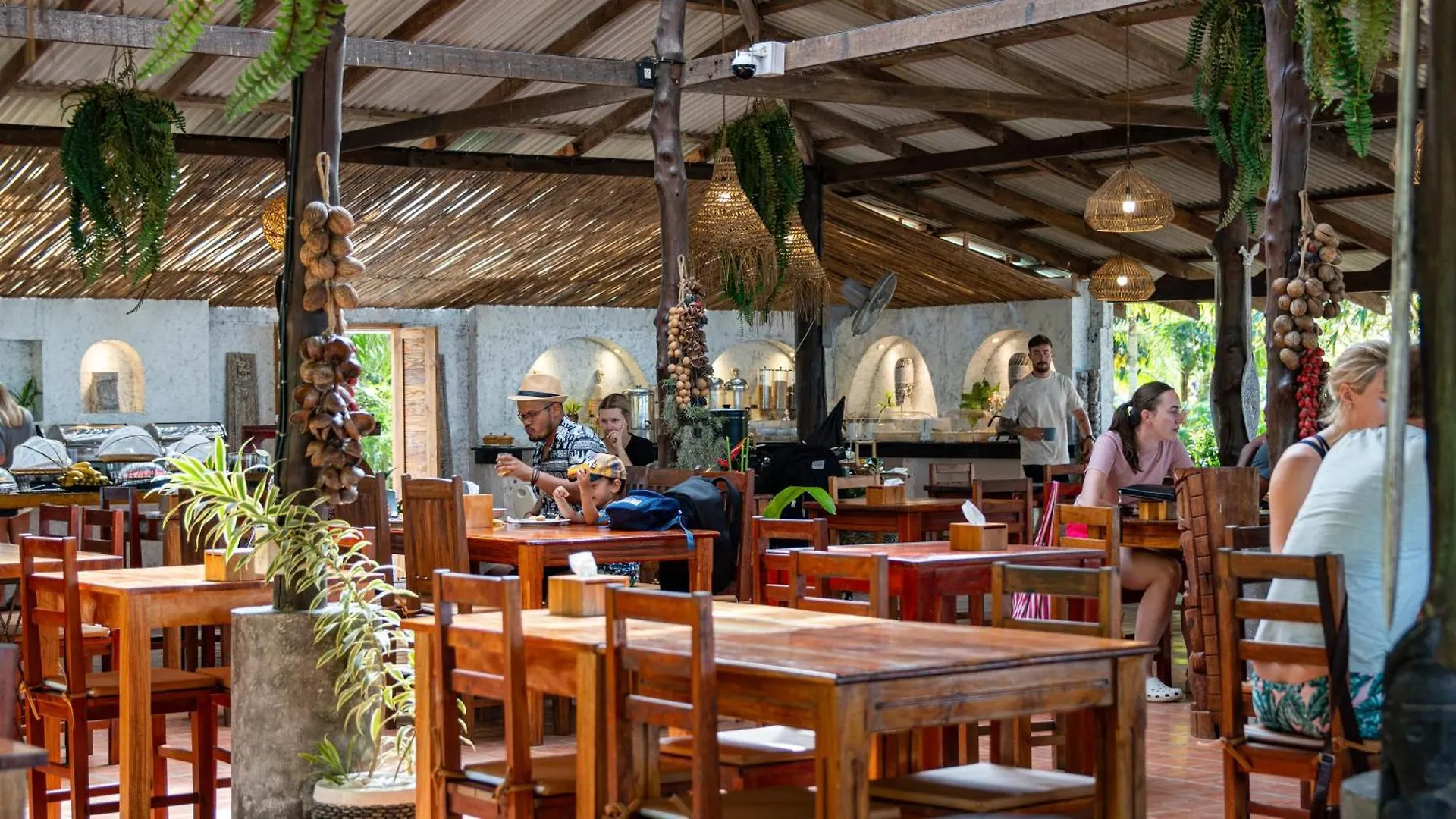 Long Beach Chalet - Sha Extra Plus Ko Lanta Prázdninový areál