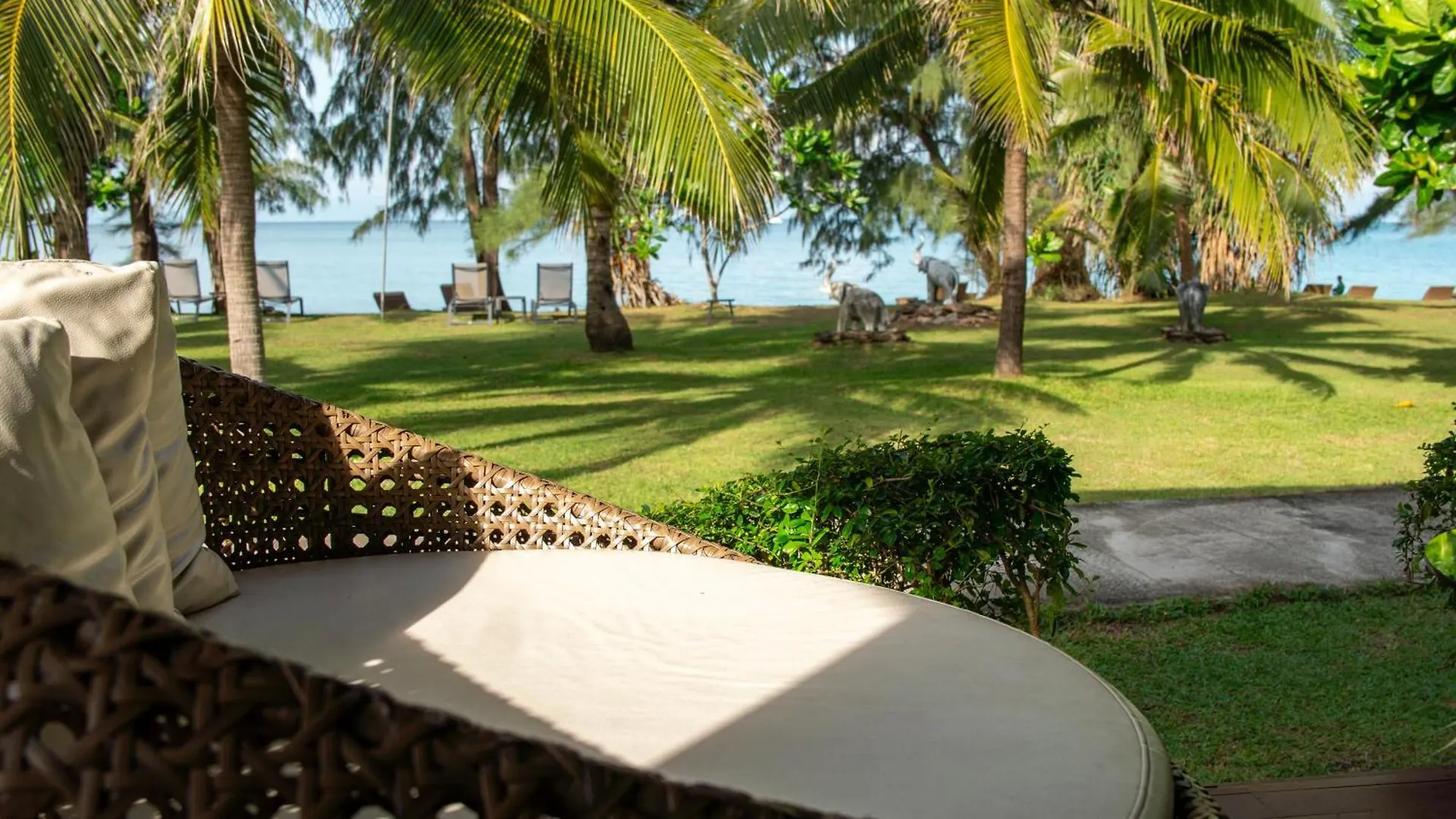 Long Beach Chalet - Sha Extra Plus Ko Lanta