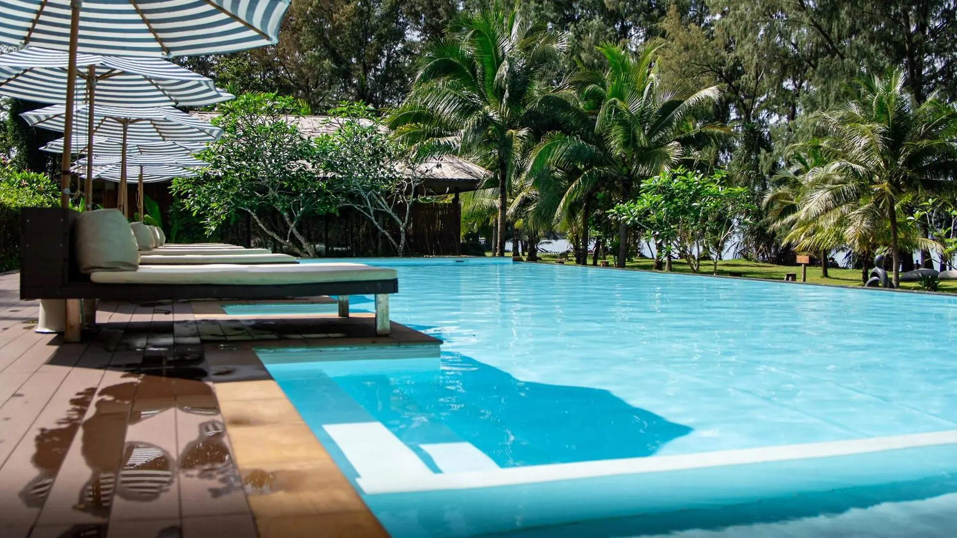 Holiday park Long Beach Chalet - Sha Extra Plus Koh Lanta